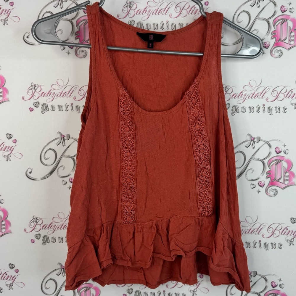NOBO no boundaries tank top crochet Women's Tank Top with Ruffle Detail - Rust